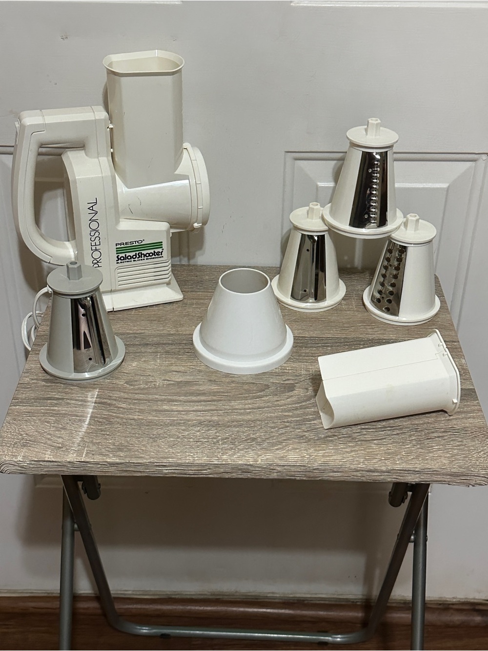 Vintage 1990 Presto Professional Salad Shooter 02970 - Tested And Works. Read